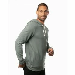 Travis Mathew Cloud Hoodie -golf ball Shop travis mathew cloud hoodie balsam green 02 30898.1667934048